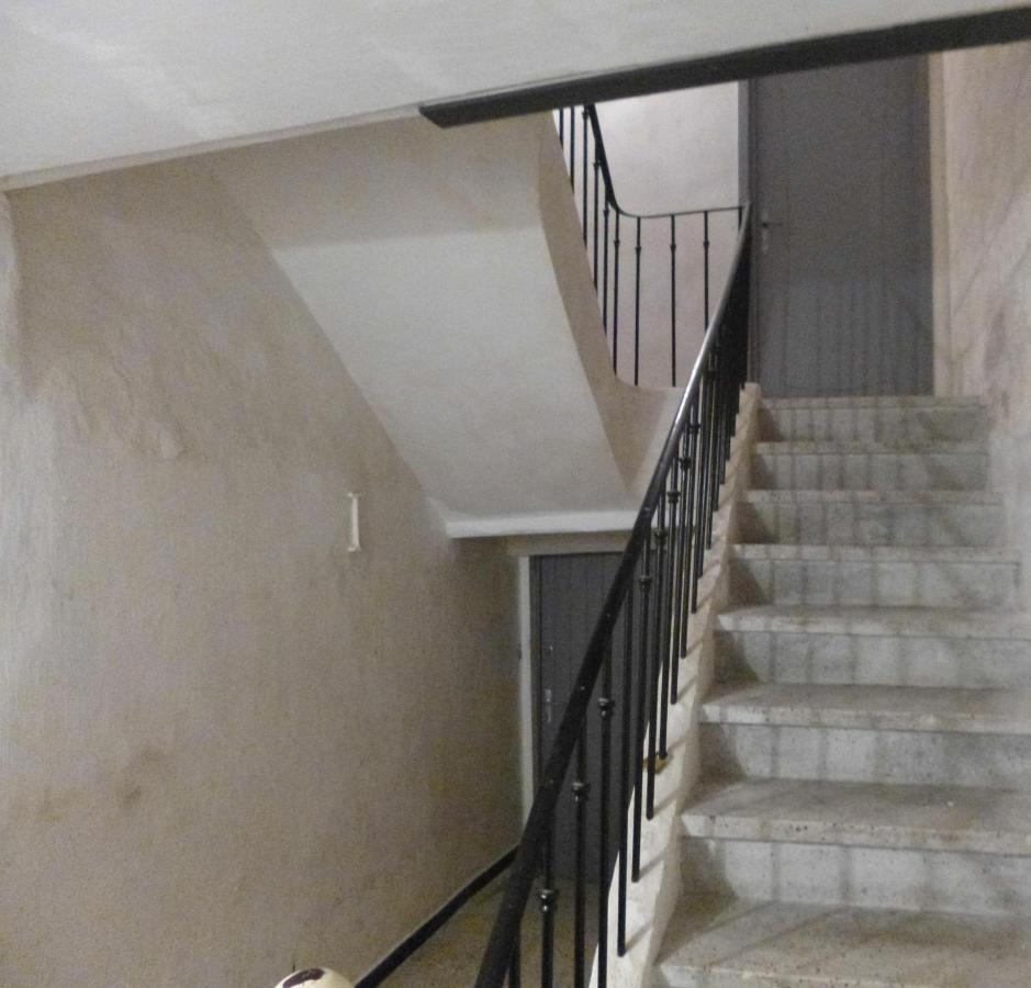 Studio Climatise Corps Saints Apartment Avignon Luaran gambar